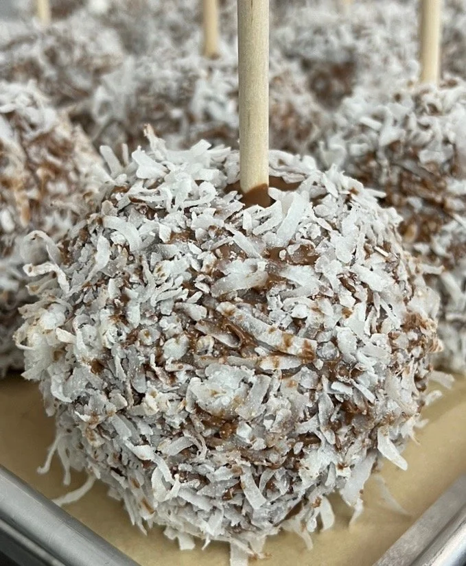 Andre'z Large Loaded Apple — Andre'z Dipped & Drizzled